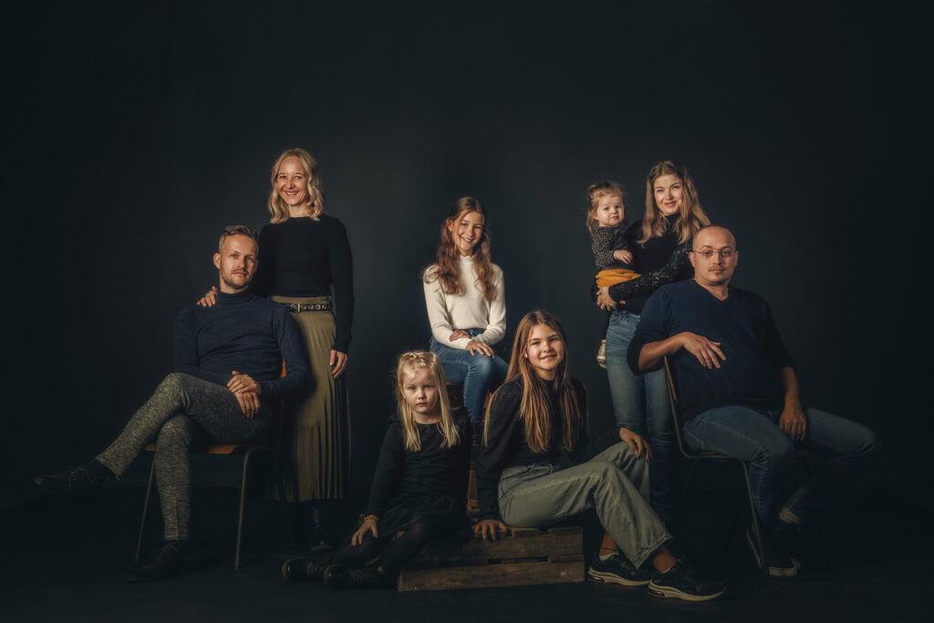 Familieportret Friesland, Daniel Wenzel uw fotograaf op locatie of studio